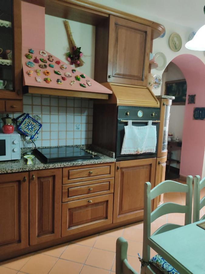 La Bouganville E Il Gelsomino Pietrasanta Kültér fotó