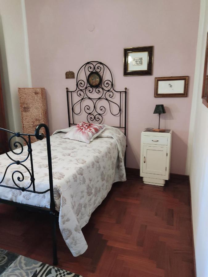 La Bouganville E Il Gelsomino Pietrasanta Kültér fotó